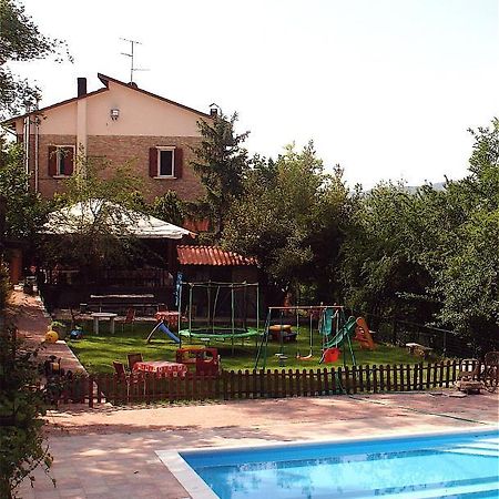 Agriturismo Ca' Isotta Castello di Serravalle Exterior photo